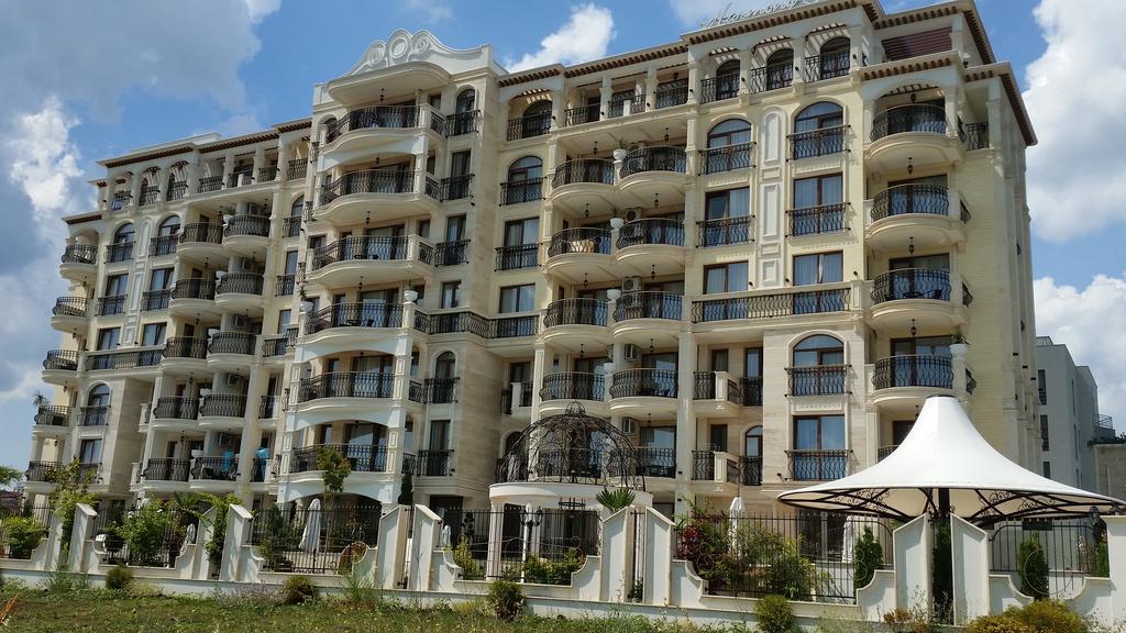 Harmony Suites Apartment Sveti Vlas Exterior foto
